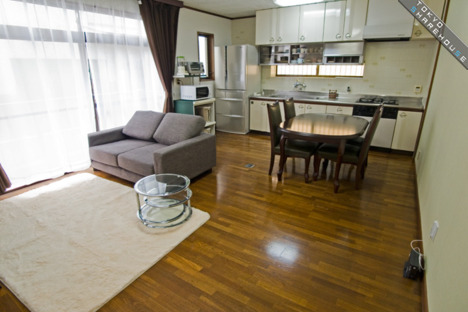 Premium Court Nishi-Kamata