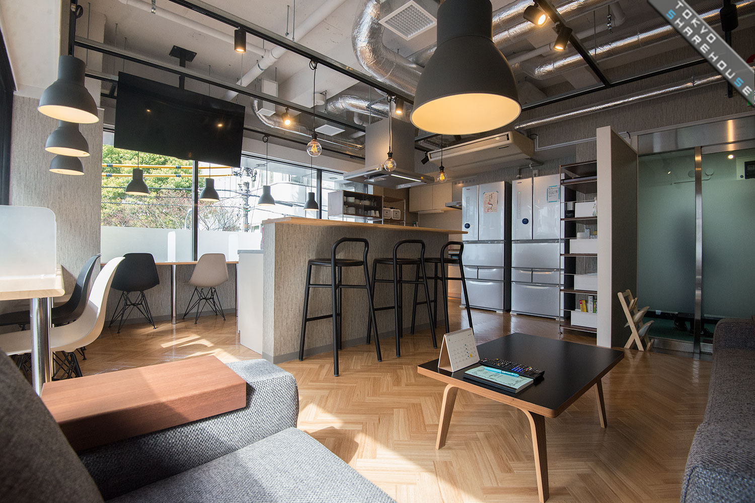 オフィス街の中心で暮らす：【ルチアハウス Ginza East】